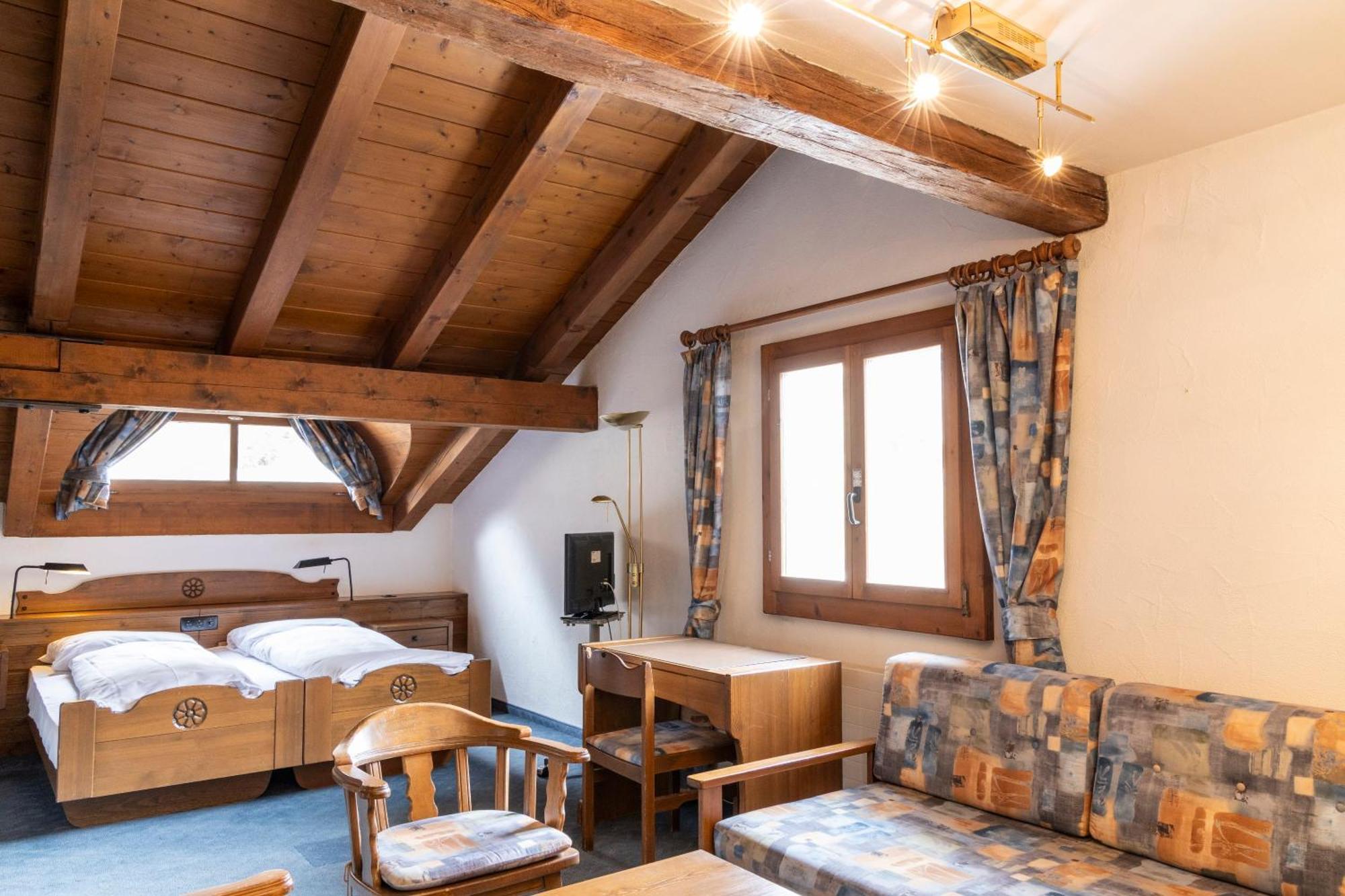 Hotel Chesa Grischa Sils Baselgia Exterior photo