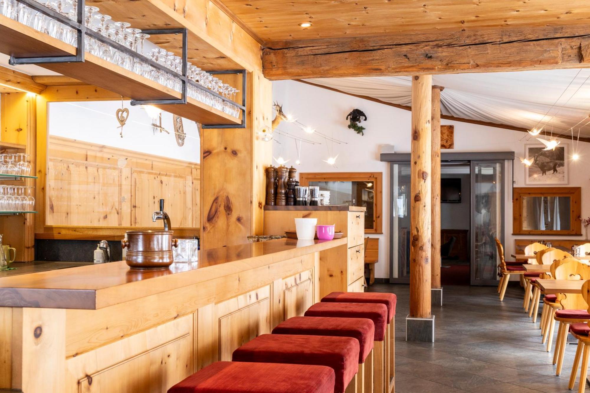 Hotel Chesa Grischa Sils Baselgia Exterior photo
