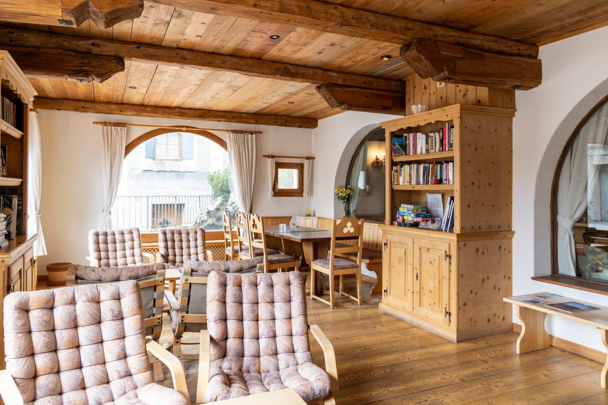 Hotel Chesa Grischa Sils Baselgia Exterior photo