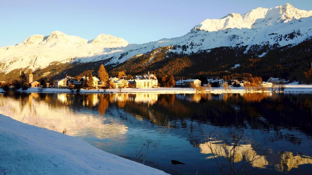 Hotel Chesa Grischa Sils Baselgia Exterior photo